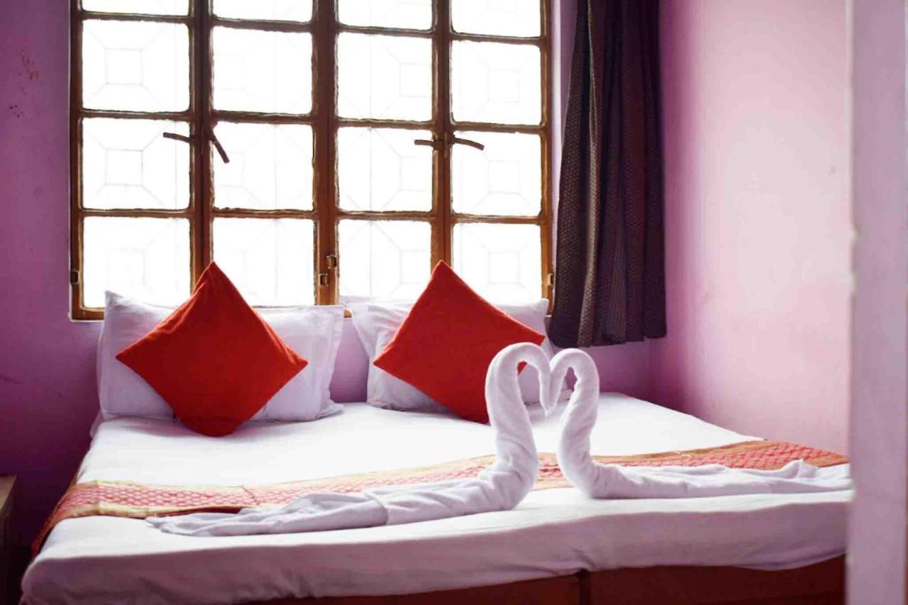 Family Guest House Varanasi Dış mekan fotoğraf