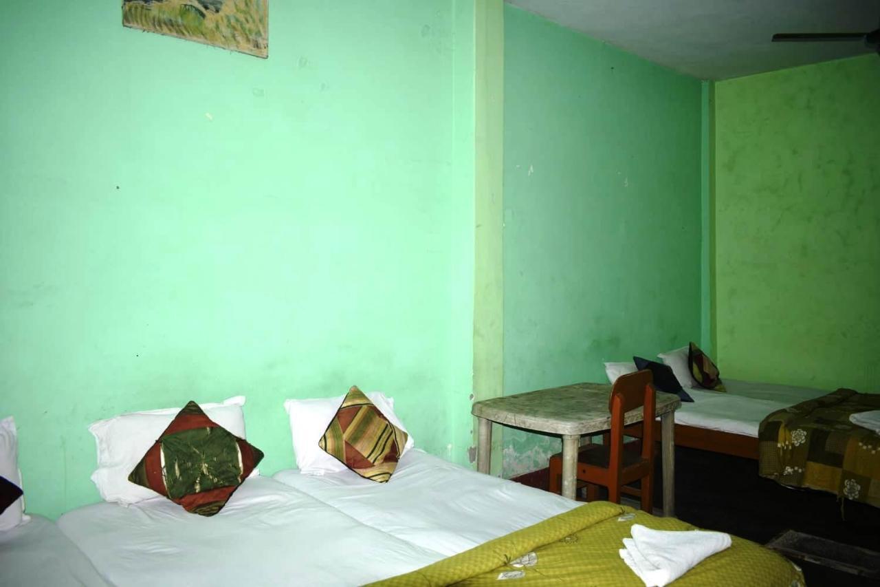 Family Guest House Varanasi Dış mekan fotoğraf