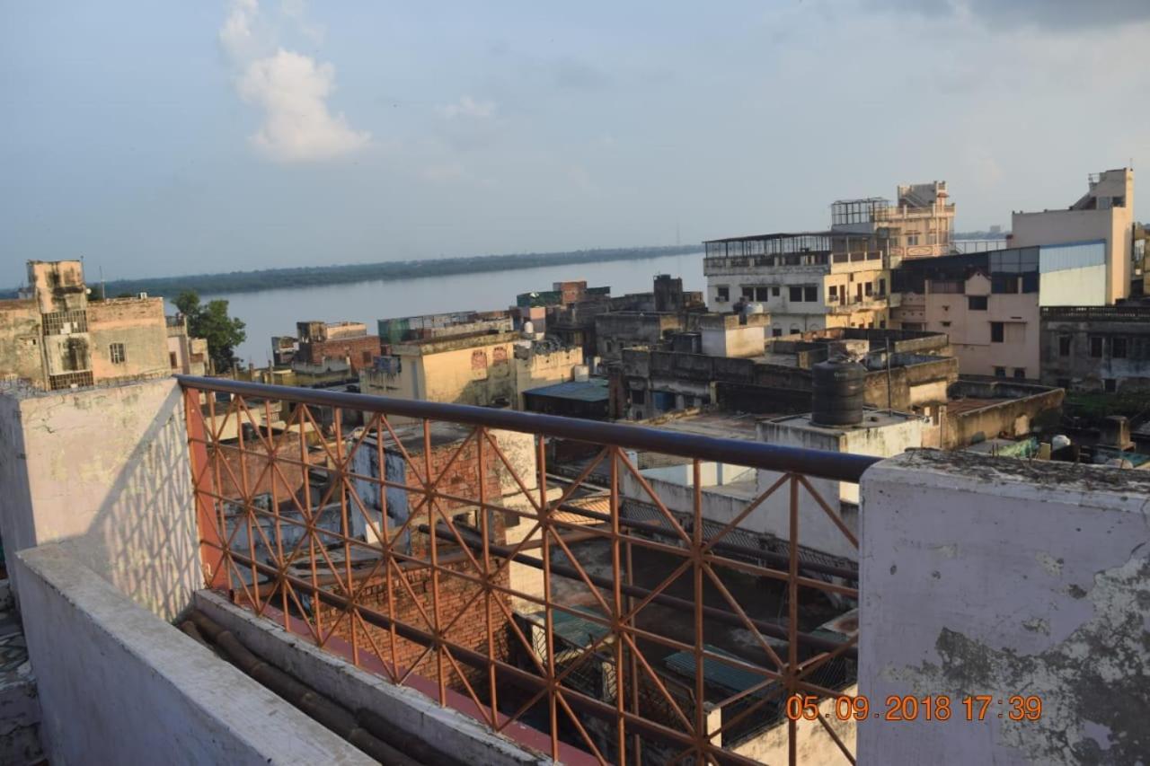 Family Guest House Varanasi Dış mekan fotoğraf