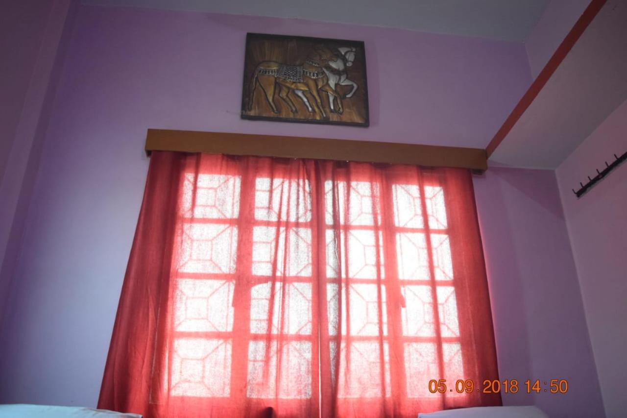 Family Guest House Varanasi Dış mekan fotoğraf